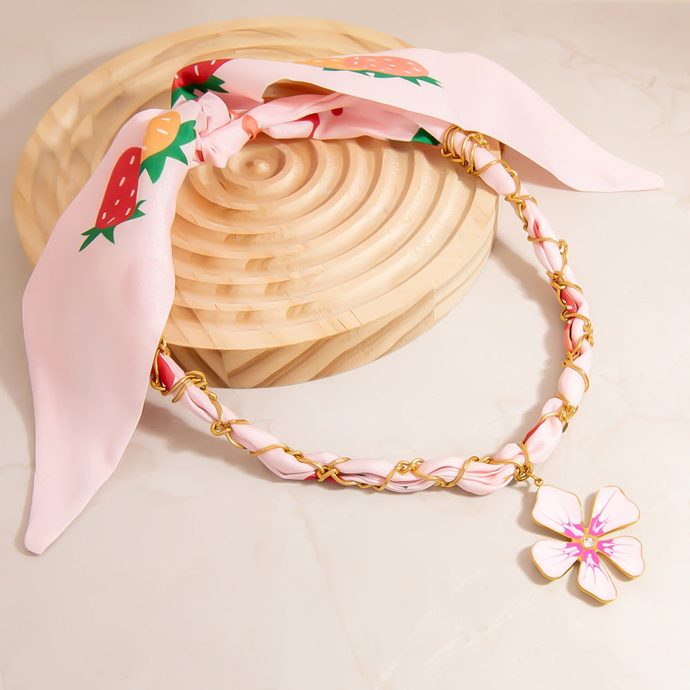 Flower Acrylic Pendant Necklace